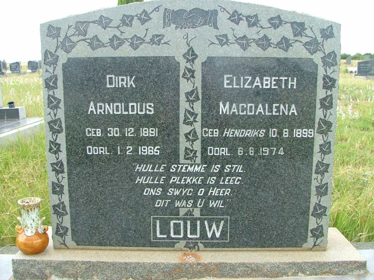 LOUW Dirk Arnoldus 1891-1965 &amp; Elizabeth Magdalena HENDRIKS 1899-1974