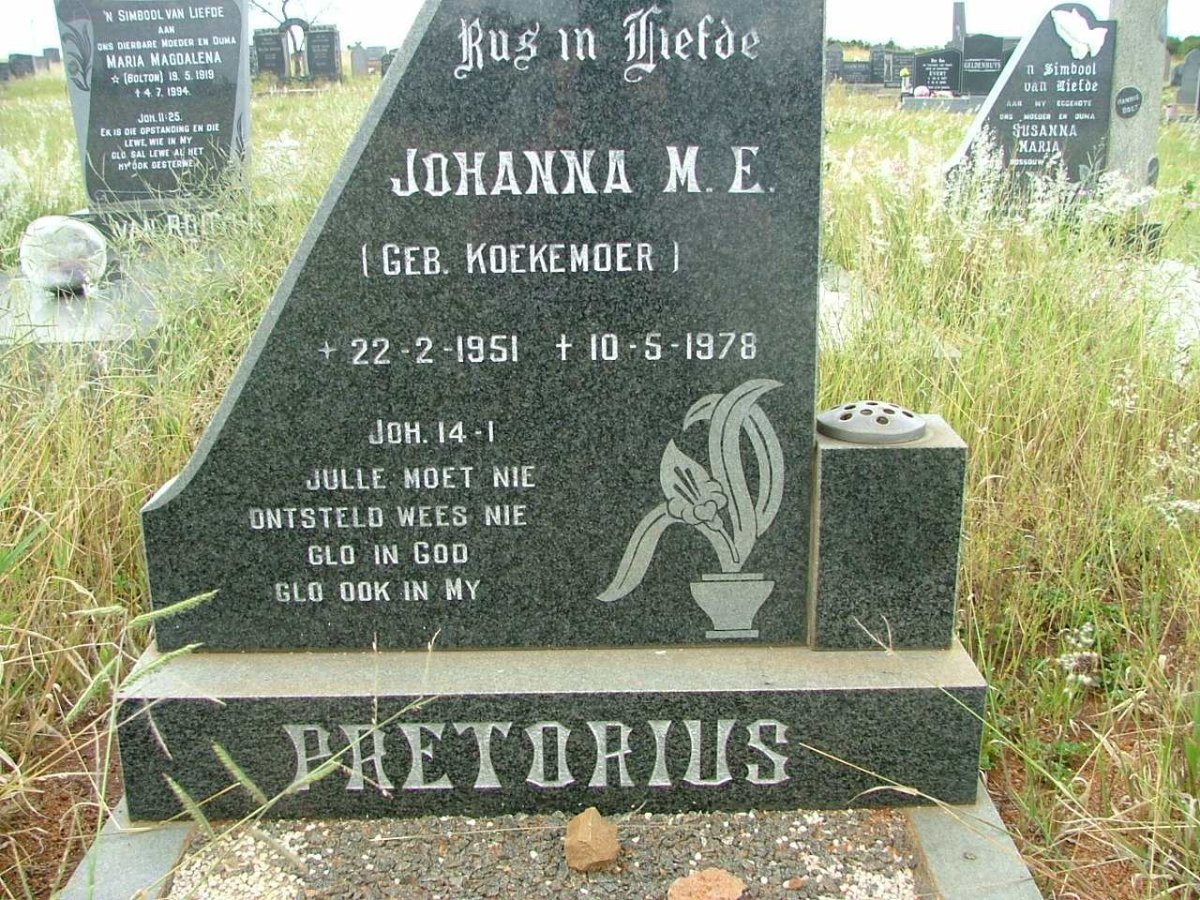 PRETORIUS Johanna M.E. nee  KOEKEMOER 1951-1978