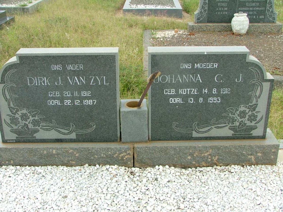ZYL Dirk J., van 1912-1987 &amp; Johanna C.J. KOTZE 1912-1993