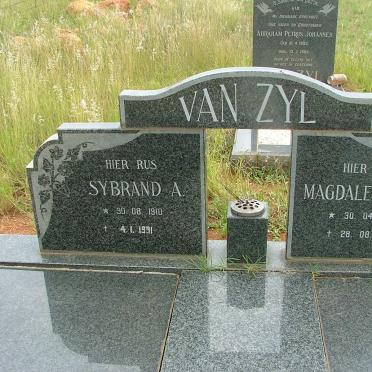 ZYL Sybrand A., van 1910-1991 &amp; Magdalena C.P. 1911-1988