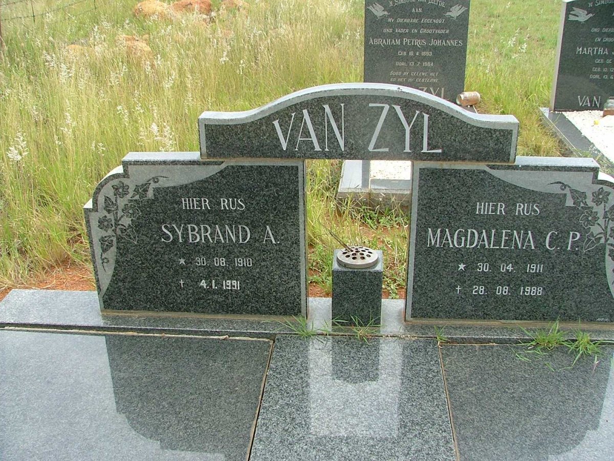ZYL Sybrand A., van 1910-1991 &amp; Magdalena C.P. 1911-1988