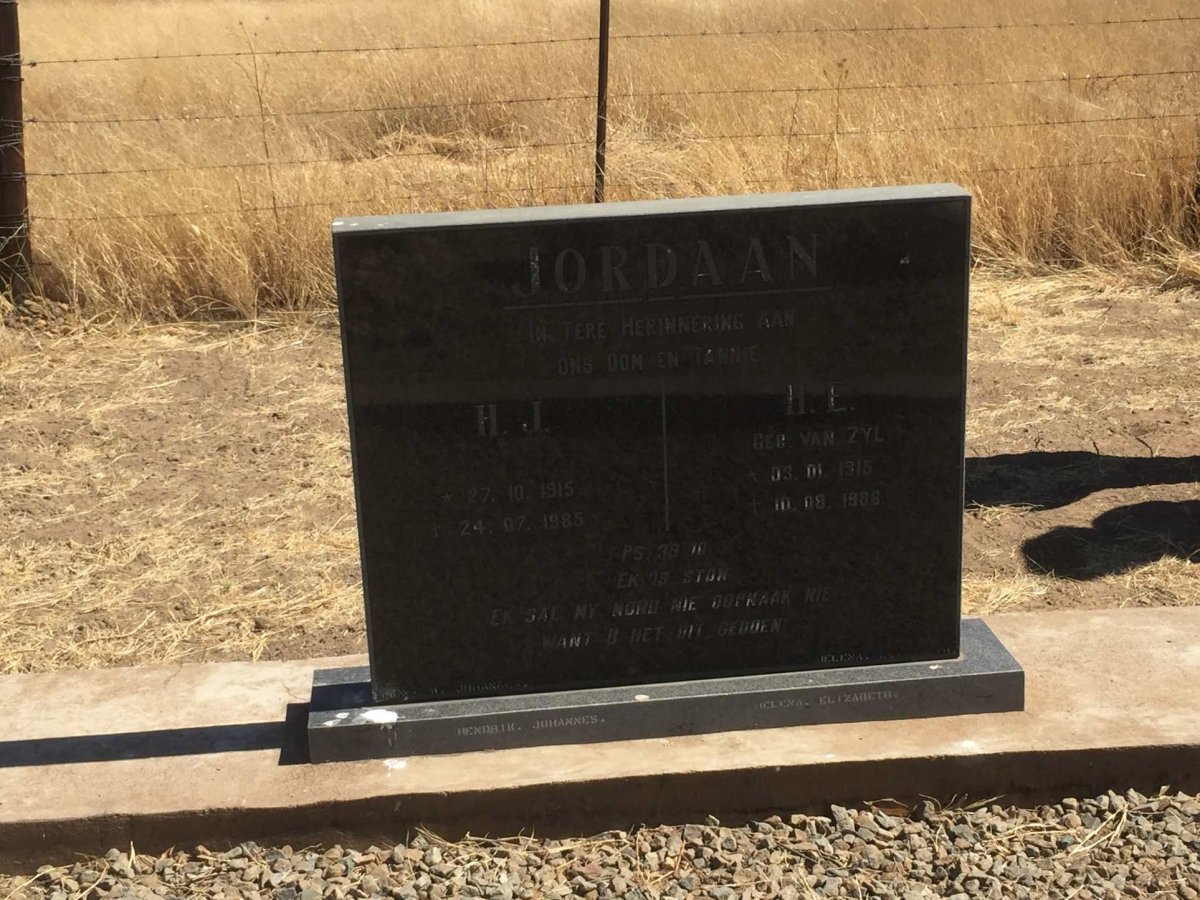 JORDAAN Hendrik Johannes 1915-1988 &amp; Helena Elizabeth nee VAN ZYL 1915-1988