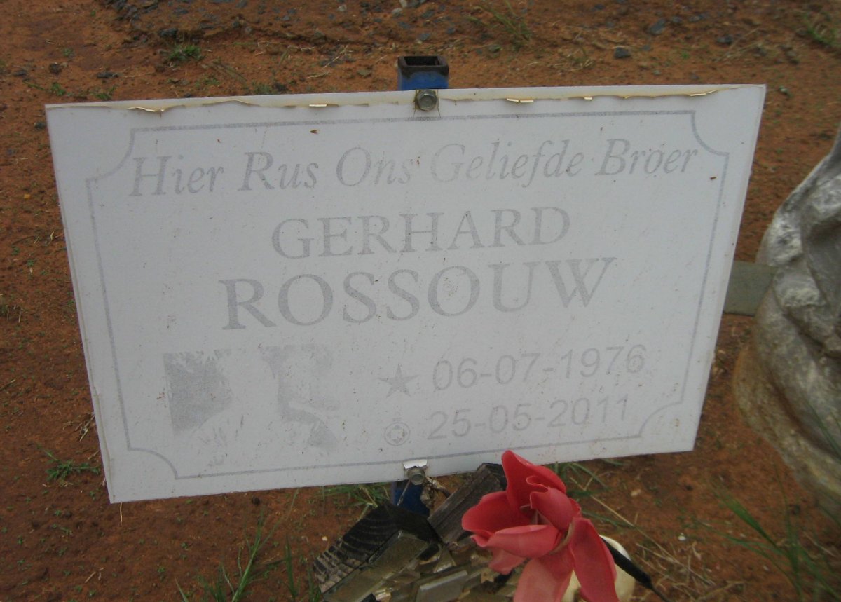 ROSSOUW Gerhard 1976-2011