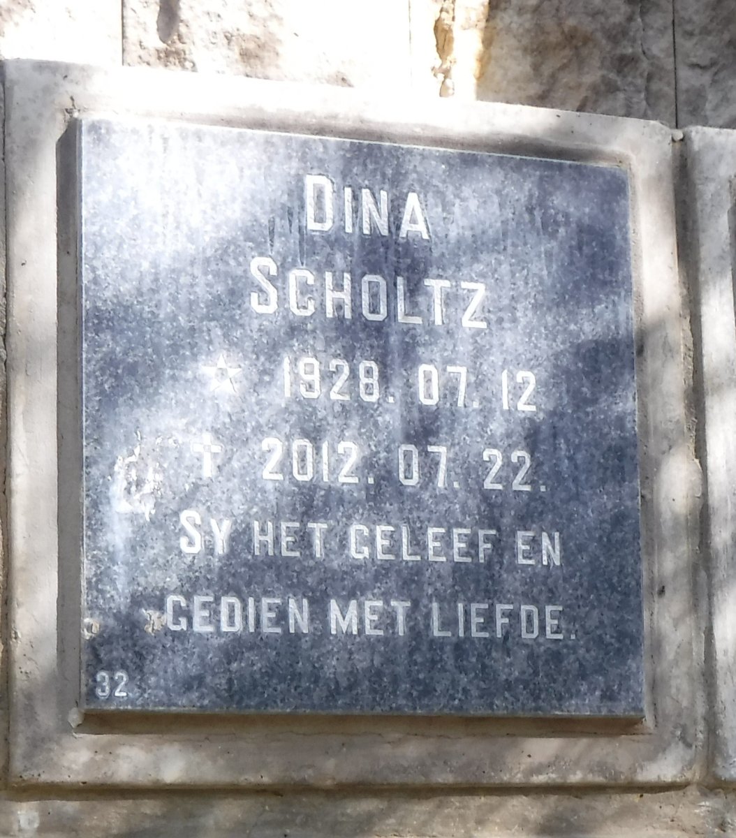 SCHOLTZ Dina 1928-2012