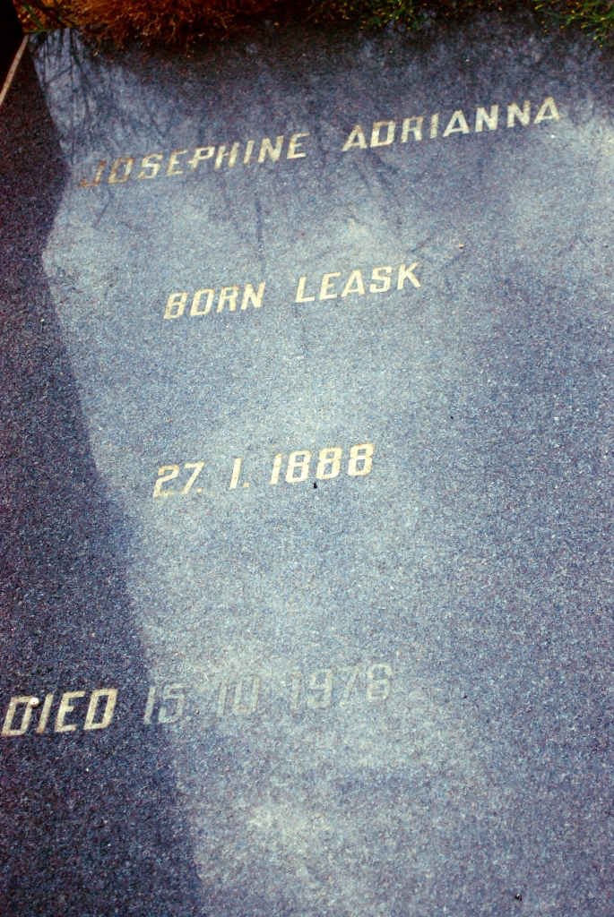 CUNNIGHAM Josephine Adriana nee LEASK 1888-1976
