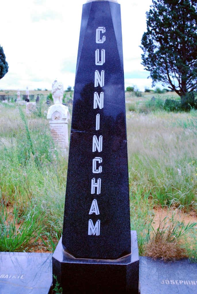 CUNNIGHAM Samuel ? 1879-1974 &amp; Josephine Adriana LEASK 1888-1976