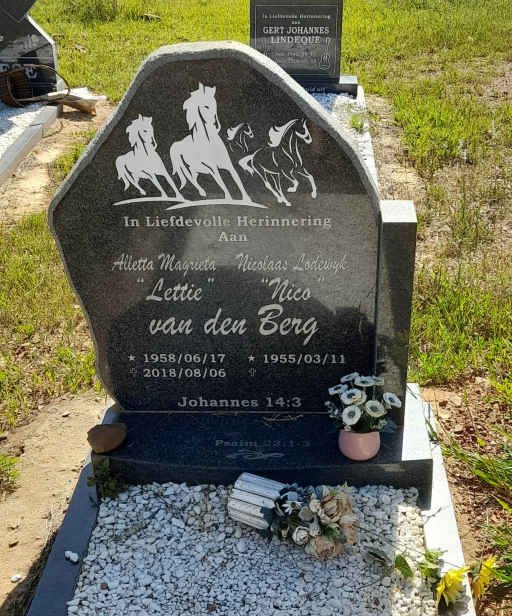BERG Nicolaas Lodewyk, van den 1955- &amp; Aletta Magrieta 1958-2018