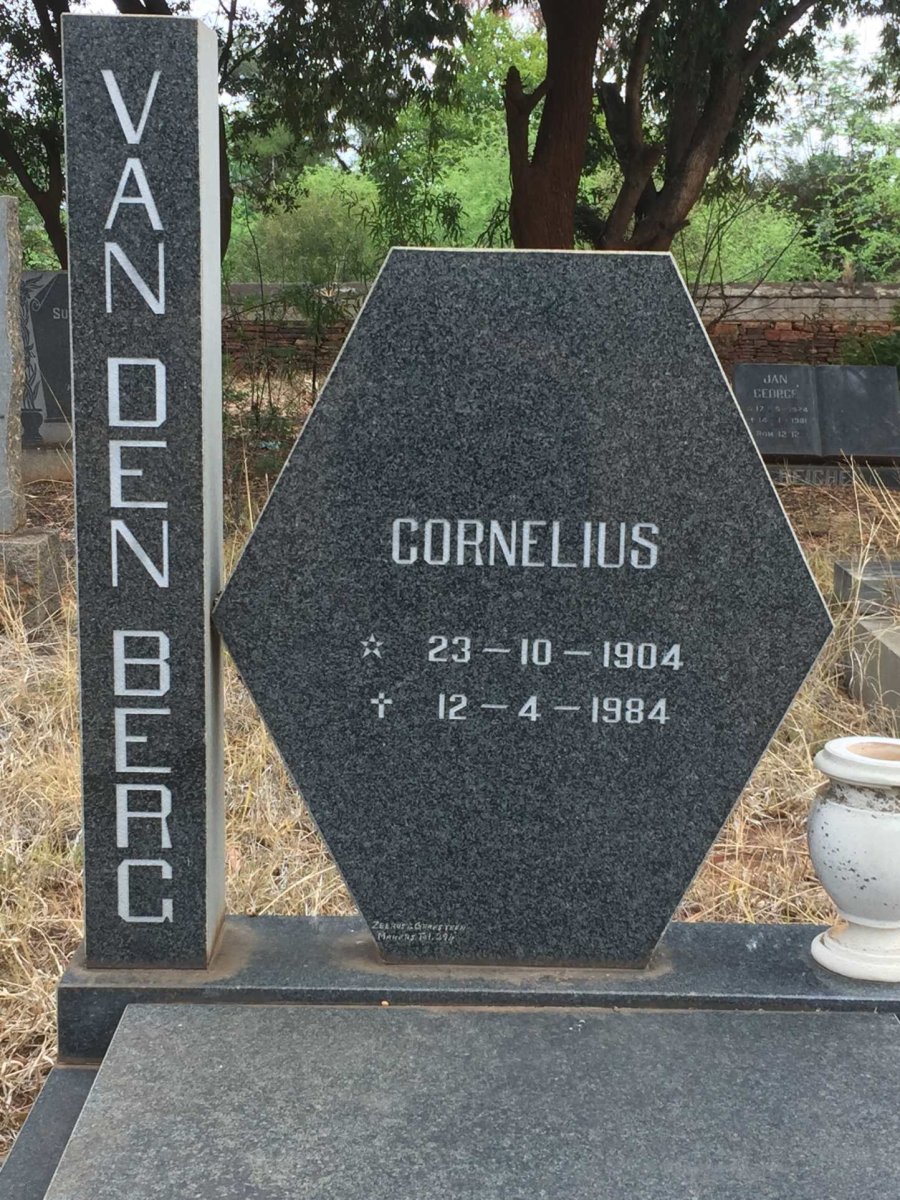 BERG Cornelius, van den 1904-1984