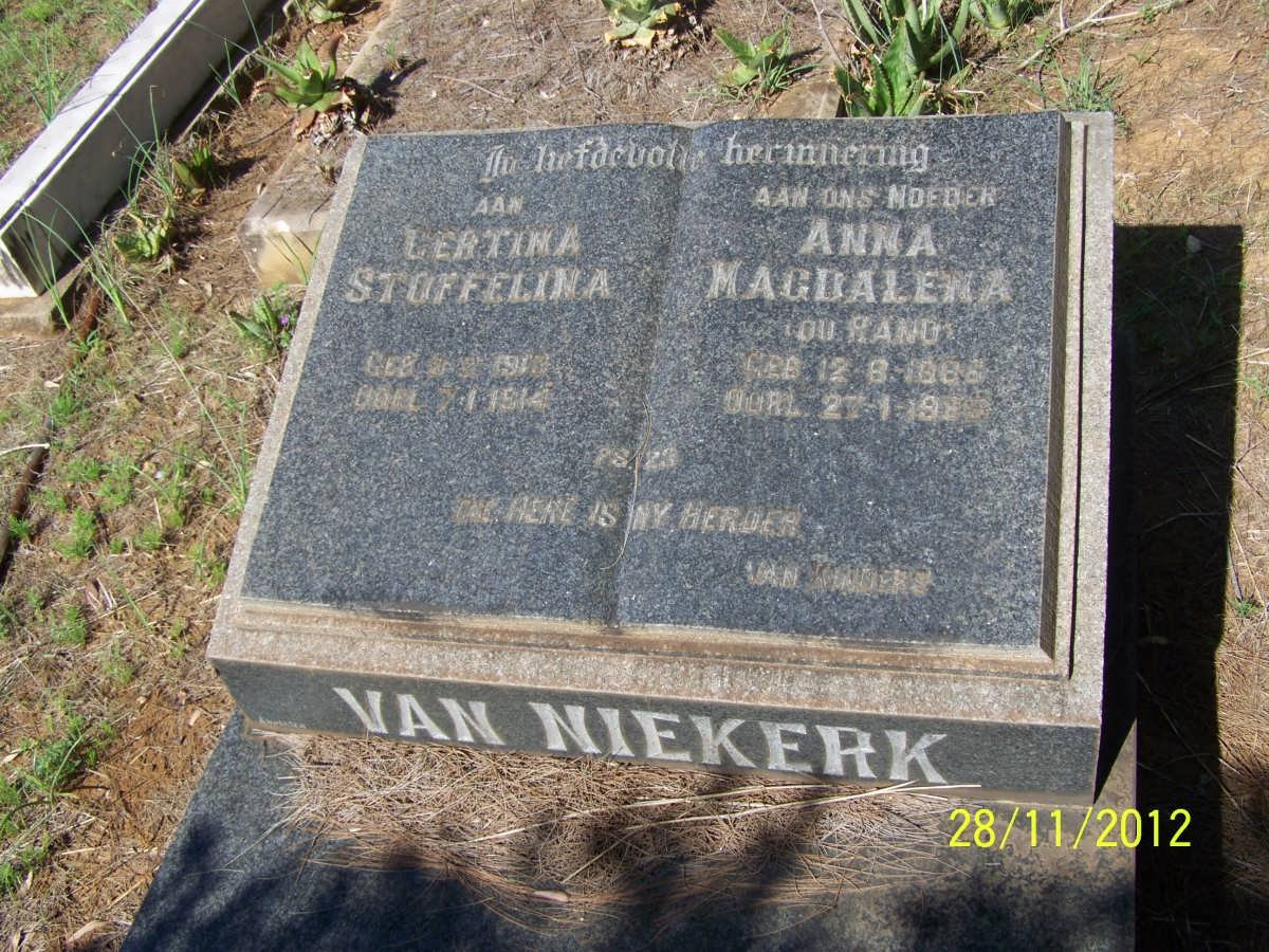 NIEKERK Anna Magdalena, van nee DU RAND 1886-1965 :: VAN NIEKERK Gertina Stoffelina 191?-1914